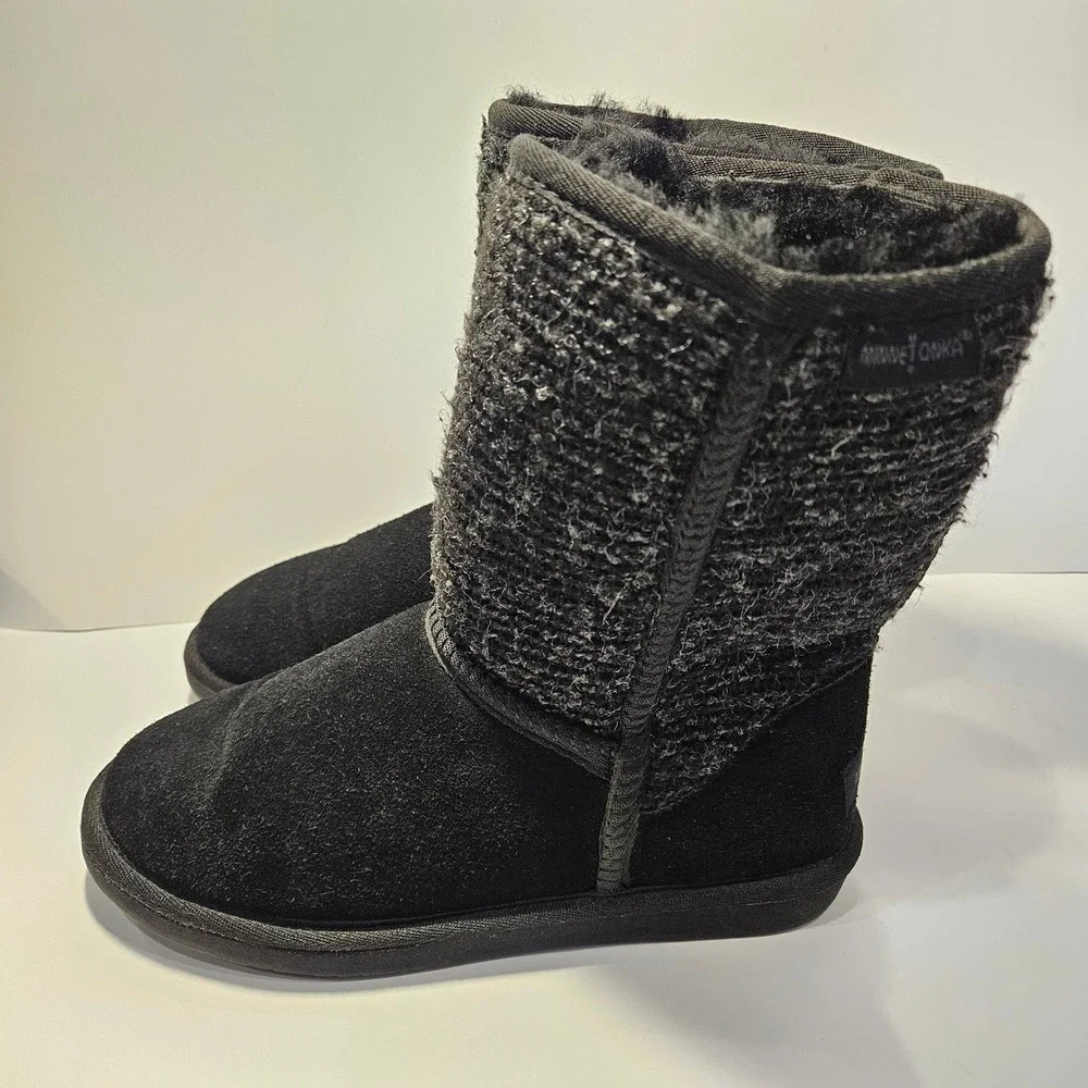 Minnetonka Womens Black Suede Knit Sheepskin Wool Lined‎ Winter Boots Size 8